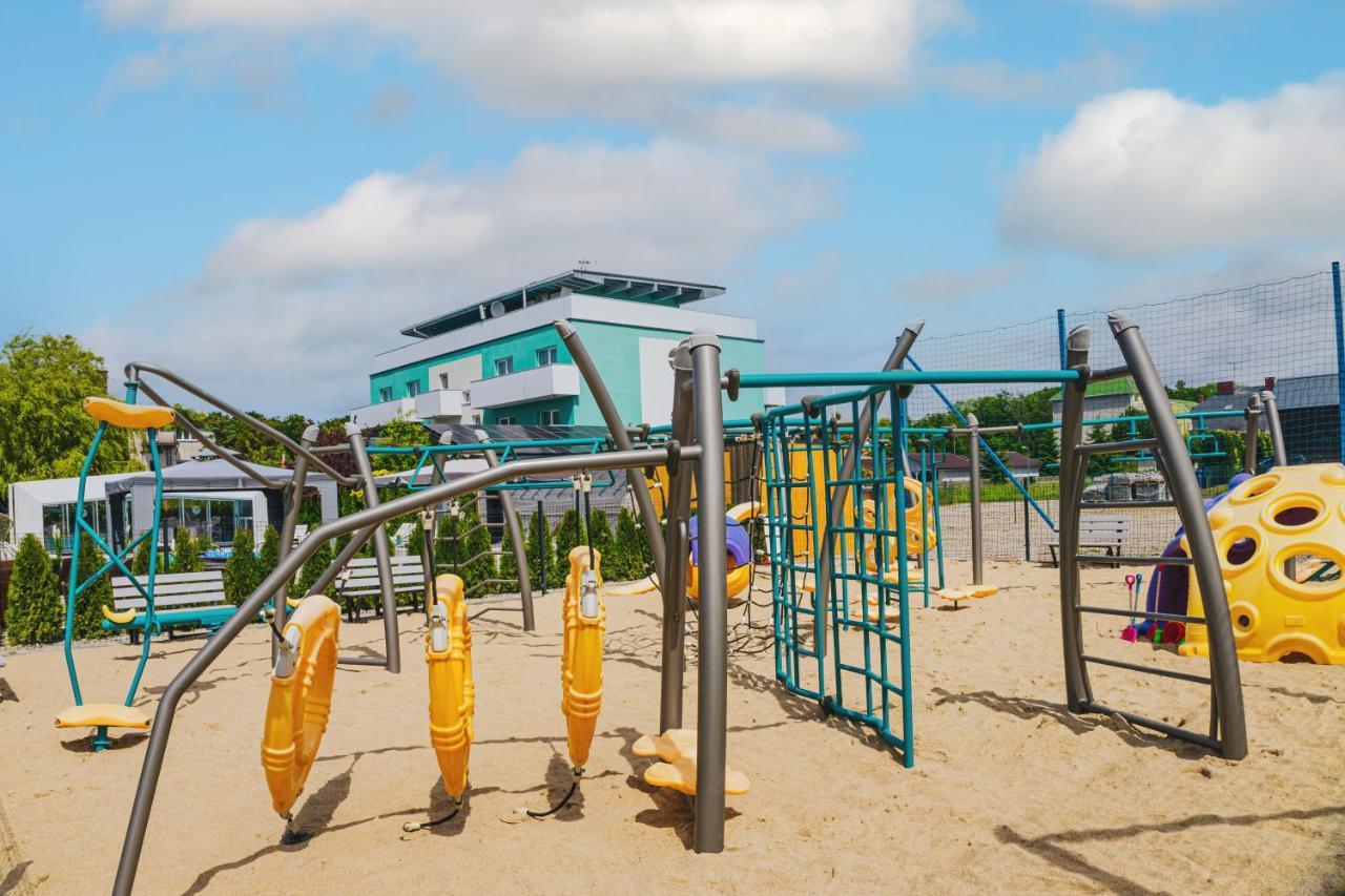 Osrodek Sea Star Premium Hotel Sarbinowo Kültér fotó