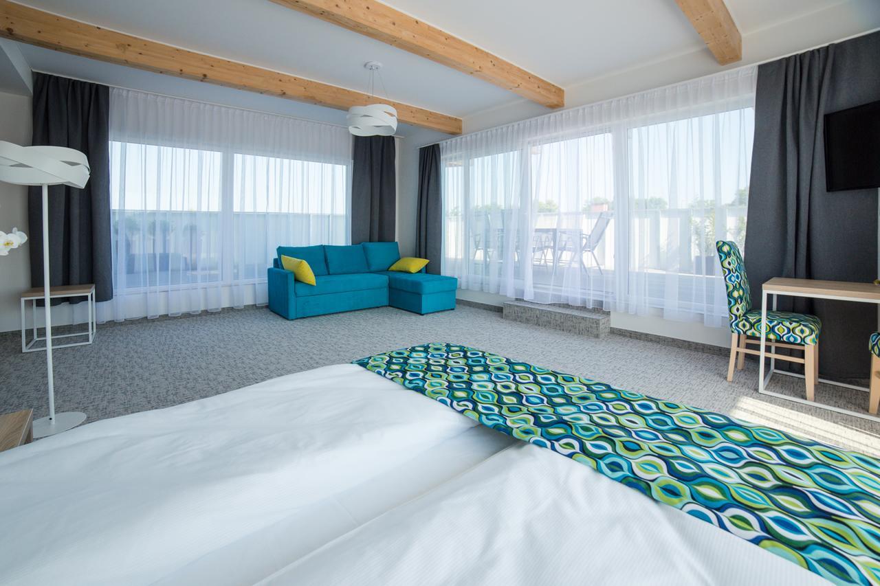 Osrodek Sea Star Premium Hotel Sarbinowo Kültér fotó